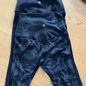 Lululemon 21” crop legging
